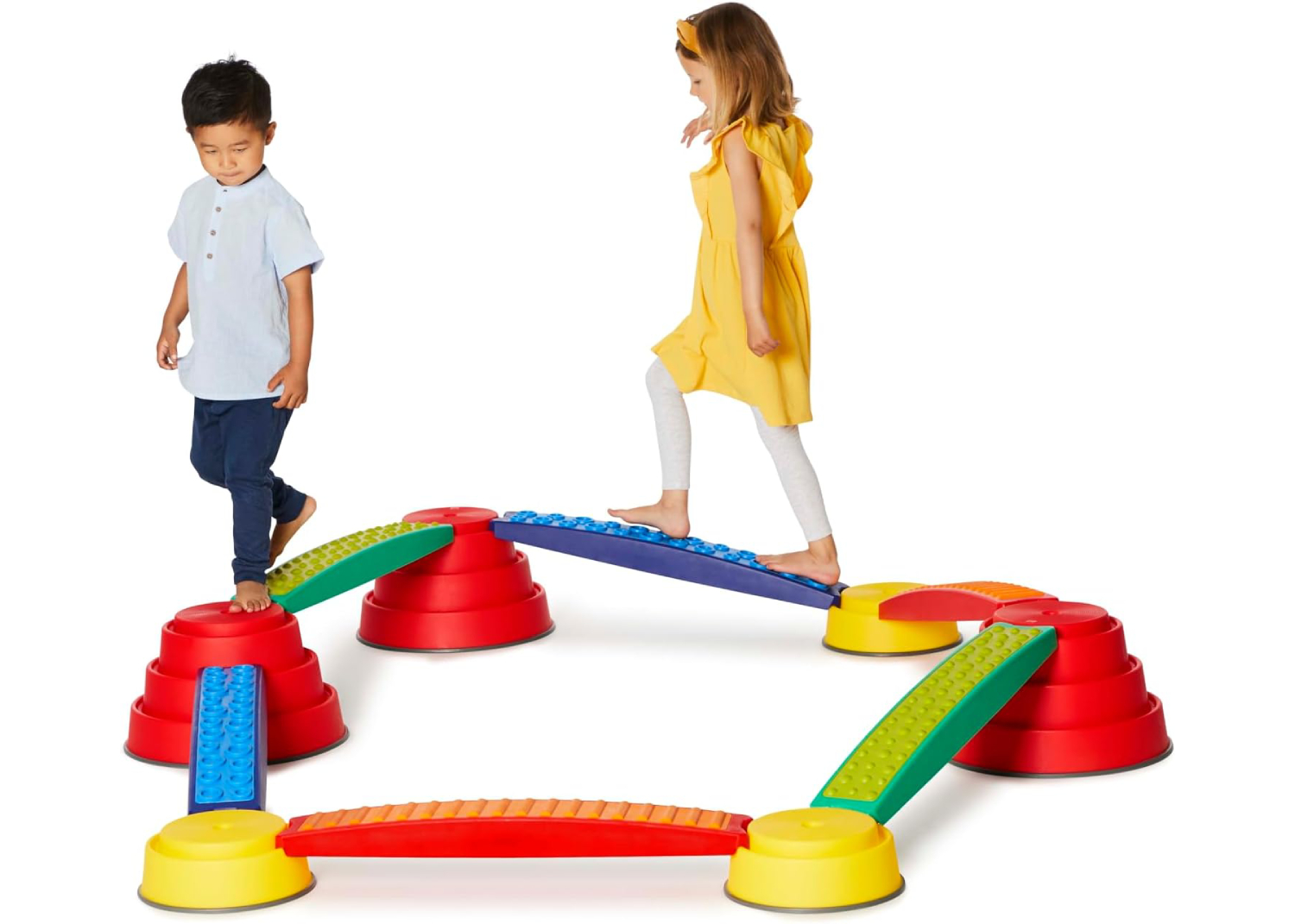 Circuito de equilibrio táctil con 3 texturas para explorar con los pies